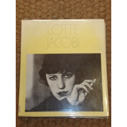 LOTTE JACOBI Kelly Wise
