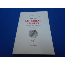 Les chiens aboient. Souvenirs sites silhouettes