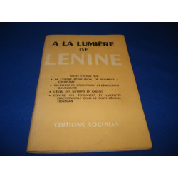 A la Lumière de Lénine