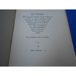 Les Nègres. Texte espagnol et traduction par Guy Lévis MANO....