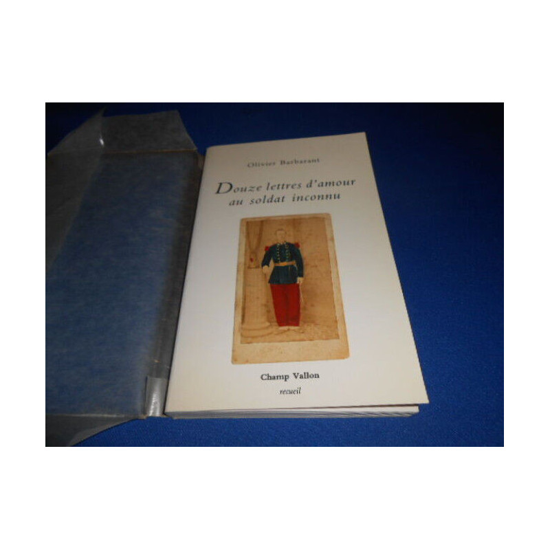 Douze lettres d'amour au soldat inconnu